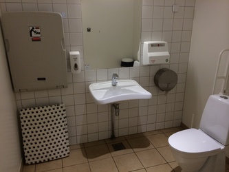 Fårup Sommerland - Handicaptoilet i Restaurant Spisekammeret