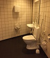MusikTeatret Albertslund - 5. Handicaptoilet ved Caféen