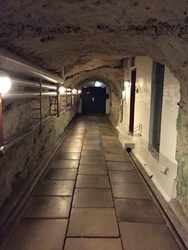 FORT - 2. Guidede ture, herunder adgangen til det underjordiske bunkeranlæg