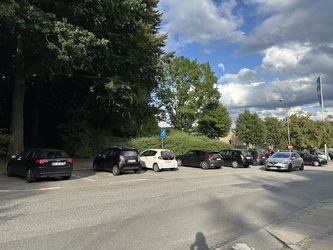 Aalborg Zoologiske Have -  Indgang og Parkering