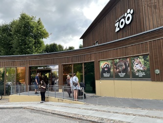 Aalborg Zoologiske Have -  Indgang og Parkering
