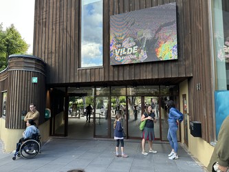 Aalborg Zoologiske Have -  Indgang og Parkering