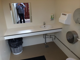 Fårup Sommerland - Handicaptoilet ved hovedindgang