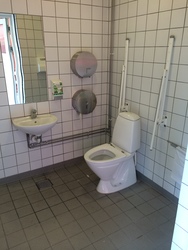 Fårup Sommerland - Handicaptoilet ved spisestederne Oasen og Loen