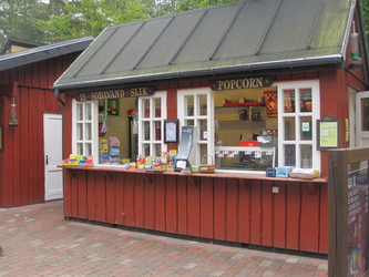 Fårup Sommerland - Forretninger, Kiosker og Biograf