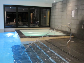 FolkeFerie.dk - Mellieha Holiday Centre - Indendørs pool og spa