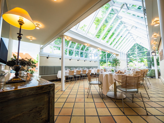 Hotel Knudsens Gaard - Reception og restaurant