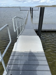 Badebroen ved Herslev Strand