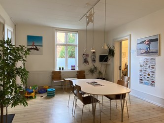 Psykiater Thomas Sørensen - via alternativ indgang