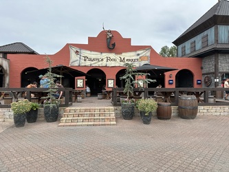 Djurs Sommerland - Pirates Food Market