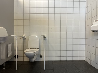 Djurs Sommerland - Toilet efter indgangen