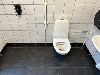 Djurs Sommerland - Toilet ved Gårdcafeen