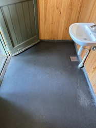 Djurs Sommerland - Toilet ved hovedbanegården