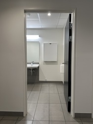 Vingsted Hotel og Konferencecenter - Toilet im Erdgeschoss