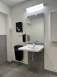 Vingsted Hotel og Konferencecenter - Toilet im Erdgeschoss