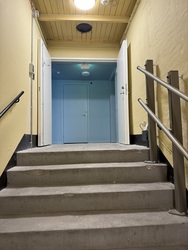Nørrebro Teater - Adgang via trappelift