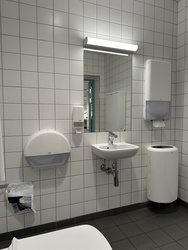 Billund Lufthavn - Ankomst - Toilet ved bagagebånd 5