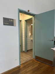 Billund Lufthavn - Afrejse - Toilet ved boarding lounges