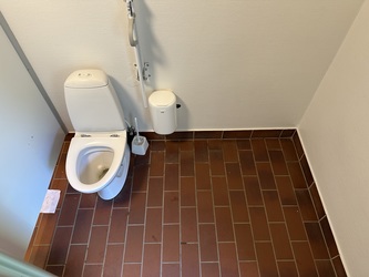 Givskud Zoo - Zootopia (P3) - Toilet ved Bondegårdsdyr