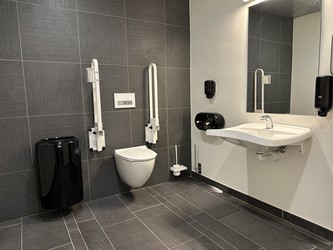 Aalborg Kongres og Kultur Center - Toilet i Foyeren