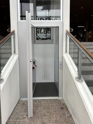 Randers Regnskov -   Indgang og parkering