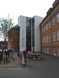 Hørsholm Skole -  1. Bygning A - Mellemtrin og dele af udskolingen.