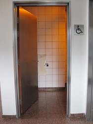 Handicaptoilet på Viborg Busterminal