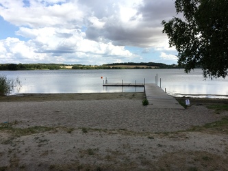 Stilling Sø - Badesø og picnicområde
