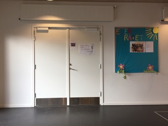 Hanebjerg Skole, Afd. Brødeskov - 2. Udskoling, samlingssal og skolebibliotek