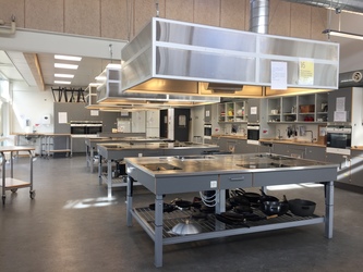 Grønnevang Skole, Afd. Østervang - 5. Blok D - Madkundskab, Billedkunst og Håndværk & Design