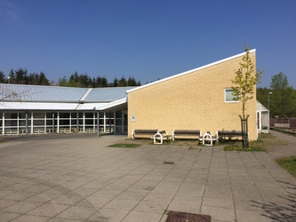 Skovvangskolen - 4. Indgang D - Udskoling og faglokalerne til fysik og biologi