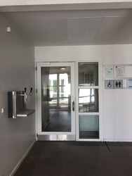 Skovvangskolen - 4. Indgang D - Udskoling og faglokalerne til fysik og biologi