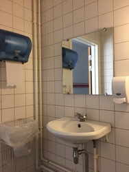 Skovvangskolen - 6. Indgang F2 - Faglokalerne til billedkunst og sløjd