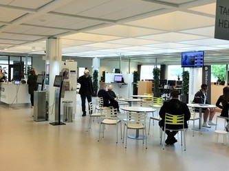 Silkeborg Rådhus - 1. Borgerservice (Bygning B) - via indgang fra Godthåbsvej