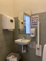 Gyvelhøjskolen - 4. Bygning D - Adgang til Bygning D, 1. sal i Bygning B og Bygning C