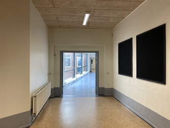 Mølleskolen Ry - 8. Sydfløjen - 1. sal via Nord- og Vestfløjen