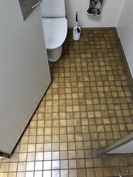 Sejerøfærgen - Toilet i færgelejet - Havnsø