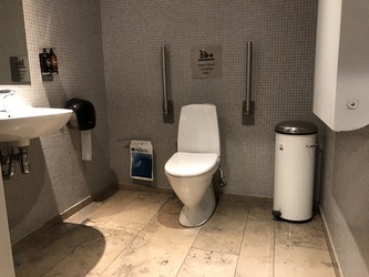 Charlottehaven - Toilet ved restauranten