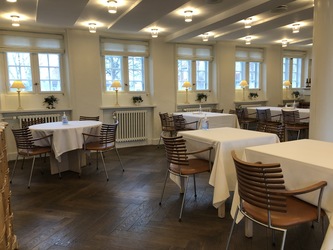 Hotel Knudsens Gaard - Reception og restaurant