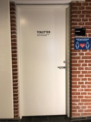 Økolariet - Toilette im Erdgeschoss