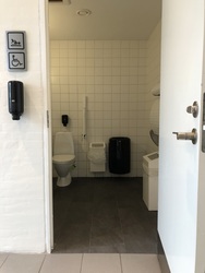 Aalborg Kongres og Kultur Center - Toilet ved Europahallen i stueplan