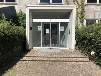 Københavns Universitet - Datalogisk Institut  bygning 1 - Indgang til undervisningslokaler og UP2