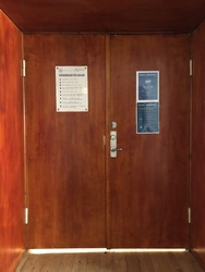 Københavns Universitet - Datalogisk Institut  bygning 3 - Indgang til auditorie UP1
