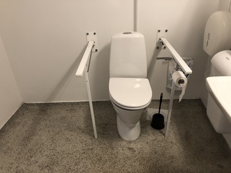 Københavns Universitet - Datalogisk Institut bygning 1 - Toilet i parterre