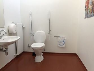 Københavns Universitet - Datalogisk Institut bygning 1 - Toilet på 2. sal