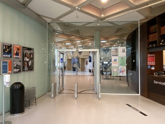 Hørsholm Bibliotek - 1. Bibliotek