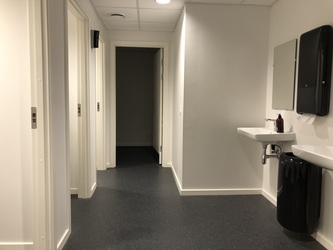 Severin - Toilette neben "Bæltet" (Erdgeschoss)