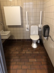 Valby Idrætspark - Valby Hallen - Toilet i stueplan