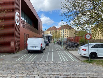 Hal C - Mødelokale A og B samt Multirum på 1. sal