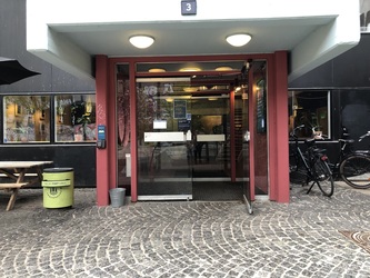 Kulturhuset Indre By - Hal faciliteter